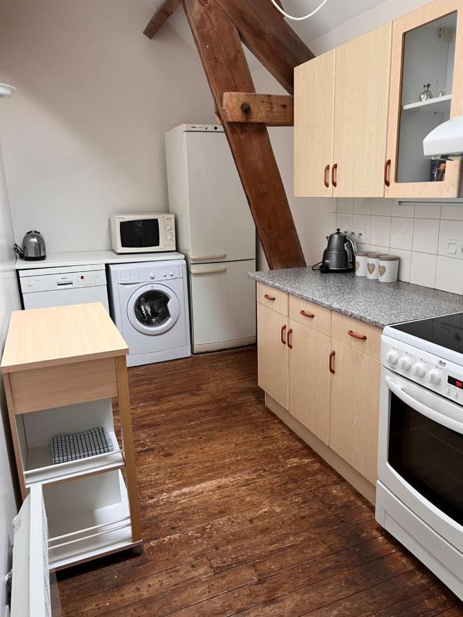 Gites In Le Neufbourg -Mortain Bagian luar foto